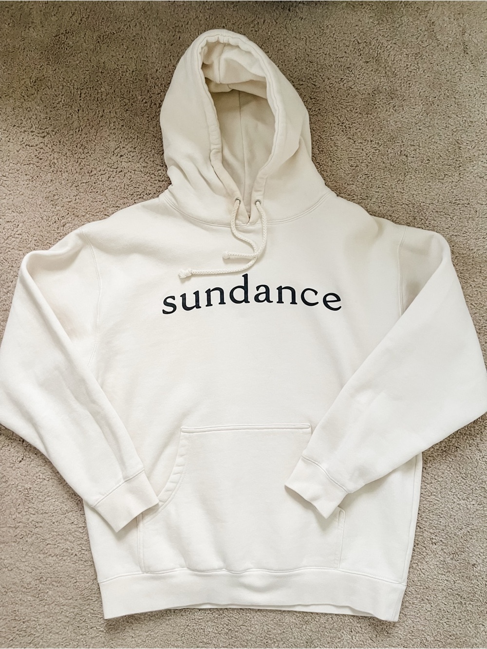 ICONIC Sundance resort hoodie in cream and black size large unisex